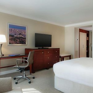 King Room Hearing Disability Access Roll Shower